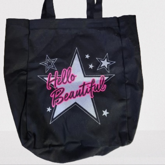 •𝙑𝙎•𝘾𝘼𝙉𝙑𝘼𝙎-𝘽𝘼𝙂• - Picture 5 of 8